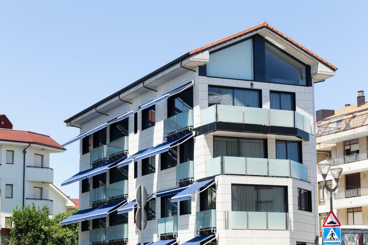 Isla Plana Apartamentos Playa De Los Barcos מראה חיצוני תמונה