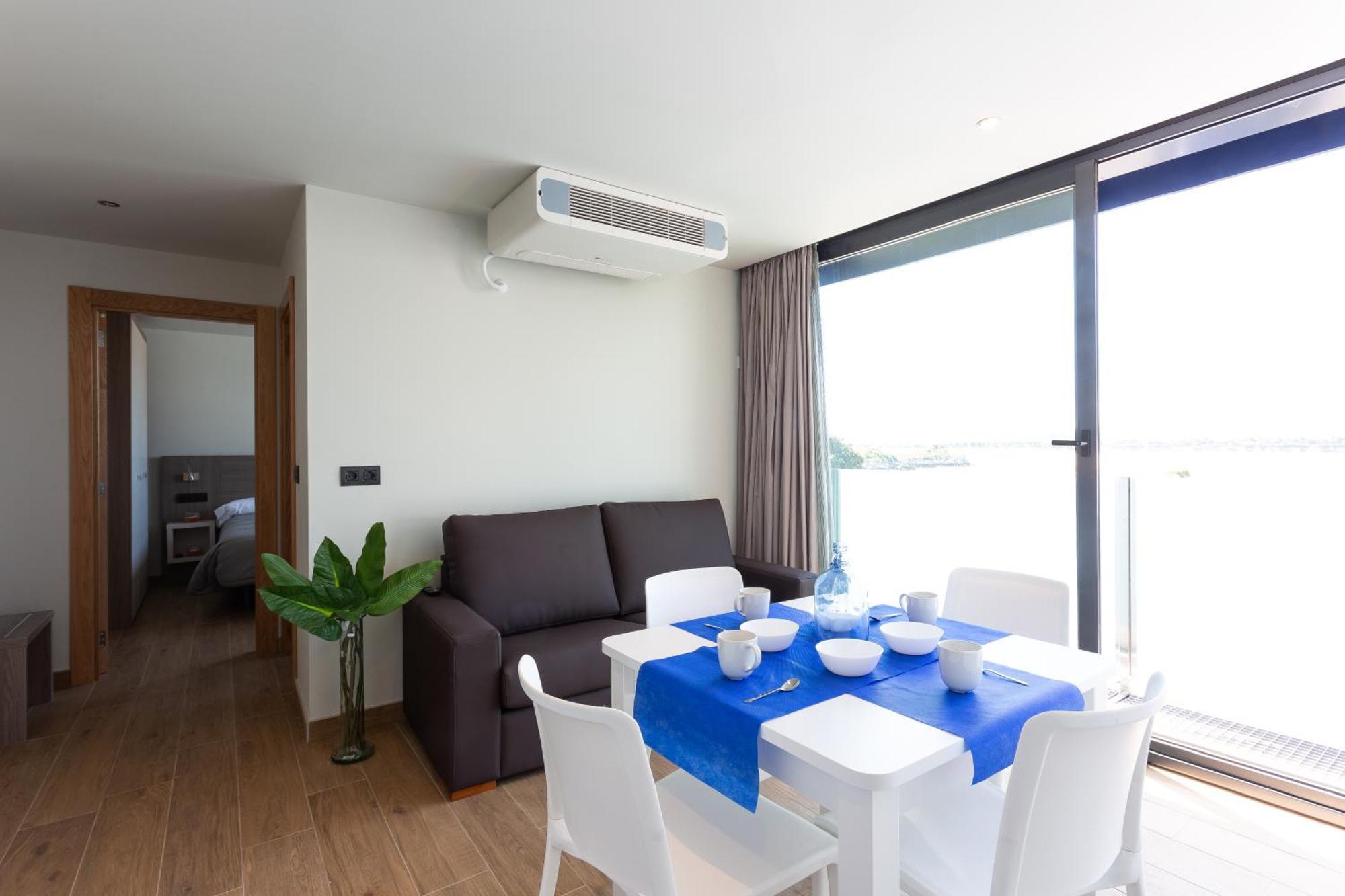 Isla Plana Apartamentos Playa De Los Barcos מראה חיצוני תמונה
